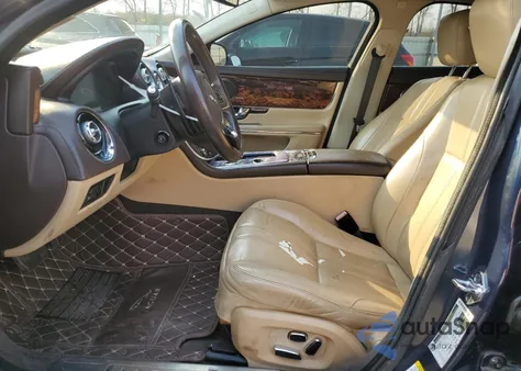 2013 Jaguar Xj z USA, uszkodzony, nr VIN SAJWA1C7XD8V43502